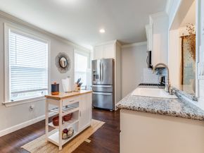 5110 Cochran Street, Houston TX 77009