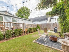 5110 Cochran Street, Houston TX 77009