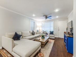 5110 Cochran Street, Houston TX 77009