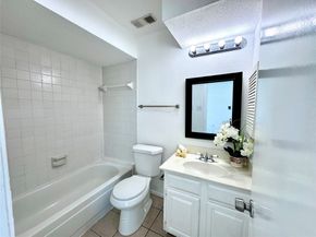 9901 Sharpcrest Street M6, Houston TX 77036