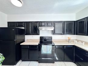 9901 Sharpcrest Street M6, Houston TX 77036