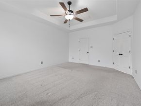 28307 Lauren Cove Lane, Spring TX 77386