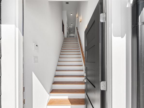 9821 Turnbow Street AB, Houston TX 77029