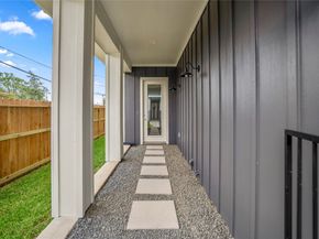 5229 Hillman Street A, Houston TX 77023