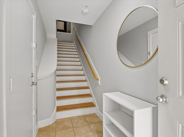 8715 Meadowcroft Drive 1102, Houston TX 77063