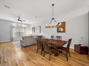 8715 Meadowcroft Drive 1102, Houston TX 77063