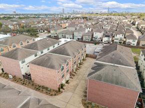 8715 Meadowcroft Drive 1102, Houston TX 77063