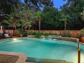 2 Taper Glow Place, The Woodlands TX 77381