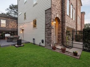 3911 McDuffie Street, Houston TX 77098