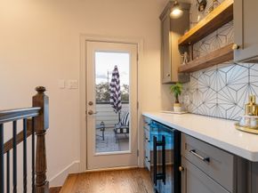 3911 McDuffie Street, Houston TX 77098