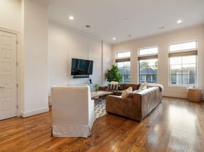 3911 McDuffie Street, Houston TX 77098