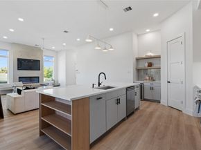 1421 E 36th Street, Houston TX 77022