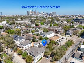 816 Richmond Avenue, Houston TX 77006