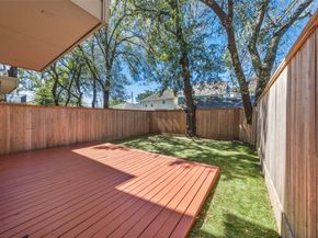 2601 Bevis Street E, Houston TX 77008