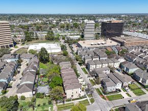 2601 Bevis Street E, Houston TX 77008