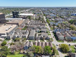 2601 Bevis Street E, Houston TX 77008