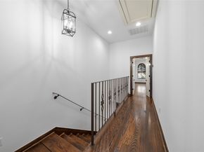 2601 Bevis Street E, Houston TX 77008