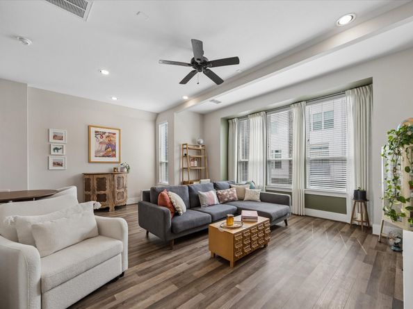 848 Fisher Street C, Houston TX 77018