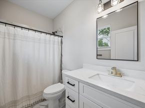 848 Fisher Street C, Houston TX 77018
