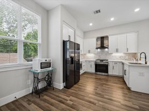 848 Fisher Street C, Houston TX 77018