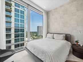 2047 Westcreek PH Lane 1701, Houston TX 77027