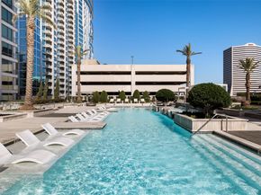 2047 Westcreek PH Lane 1701, Houston TX 77027