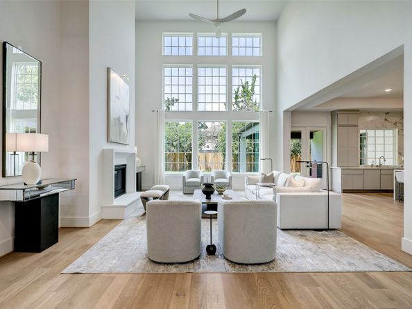 1609 Bayram Drive, Houston TX 77055