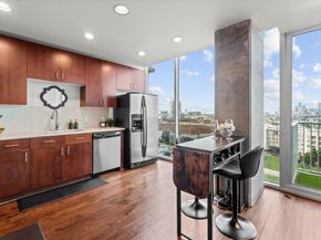 5925 Almeda Road 11107, Houston TX 77004