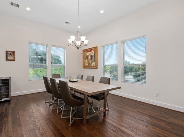 9406 Glenfield Court, Houston TX 77096