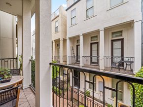 3277 Maxroy Street, Houston TX 77008