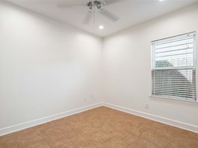 5402 Jonathan Lane, Houston TX 77011