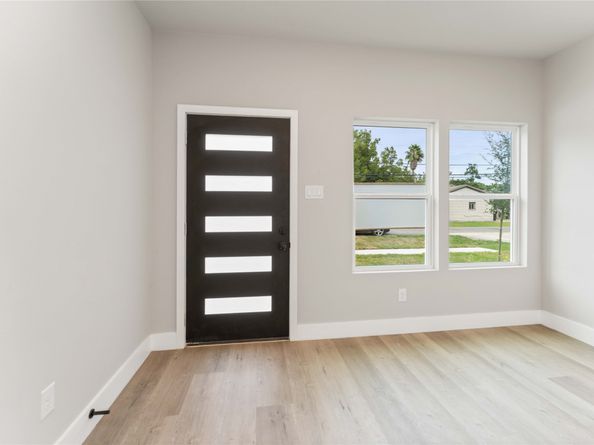 5420 Lynnfield Street A/B, Houston TX 77028