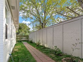 2530 Wordsworth Street, Houston TX 77030