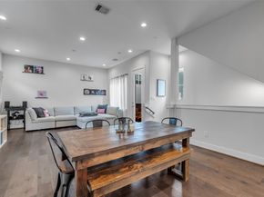 413 N Nagle Street B, Houston TX 77003