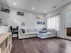 413 N Nagle Street B, Houston TX 77003