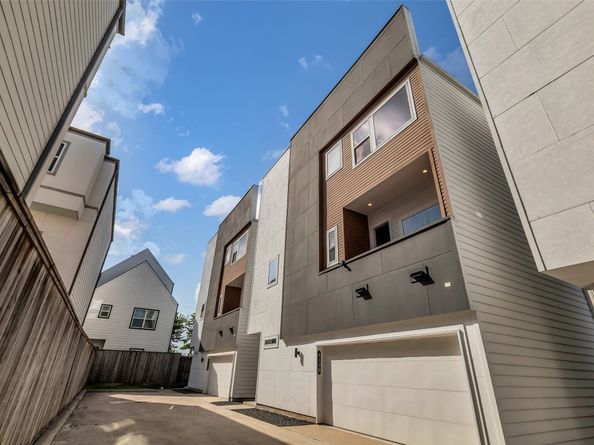 413 N Nagle Street B, Houston TX 77003