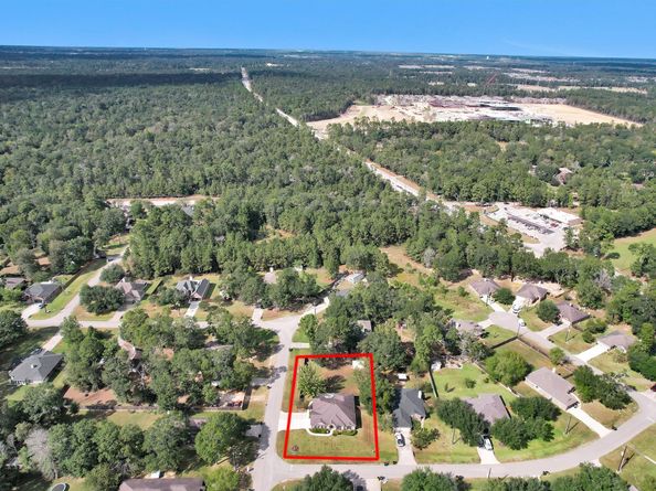 10221 Little T, Conroe TX 77302