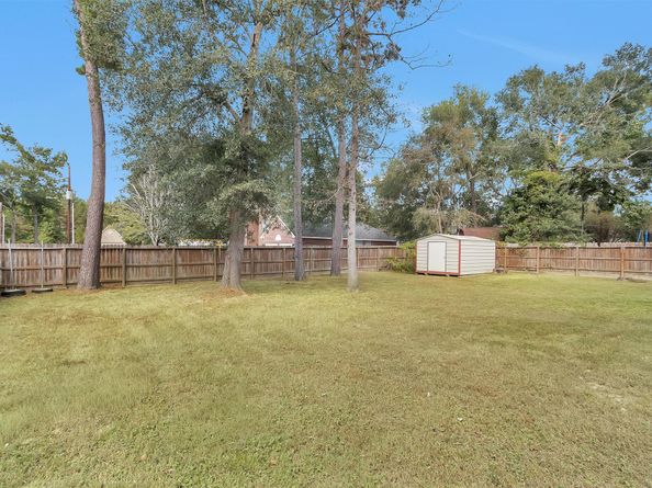 10221 Little T, Conroe TX 77302
