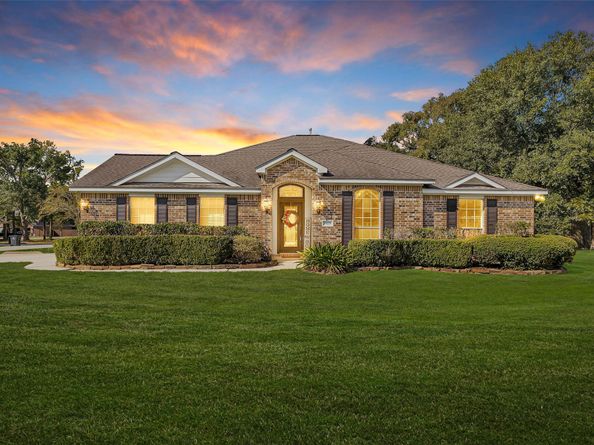 10221 Little T, Conroe TX 77302
