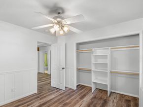 15 Forest Perch Place, The Woodlands TX 77382