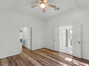 15 Forest Perch Place, The Woodlands TX 77382
