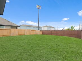 2210 Thorpe Grove Court, Houston TX 77090