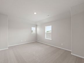2210 Thorpe Grove Court, Houston TX 77090