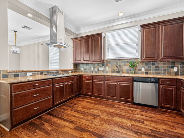 828 W 19th Street B, Houston TX 77008