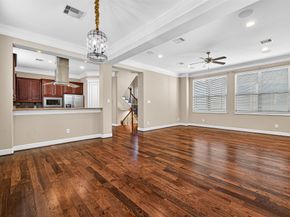 828 W 19th Street B, Houston TX 77008