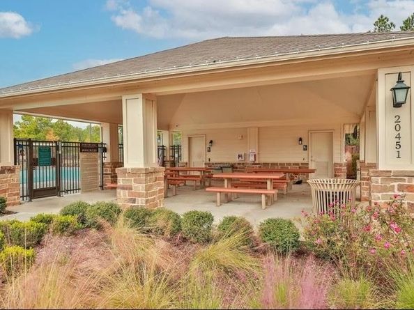 18260 Cascadia Mill Court, New Caney TX 77357