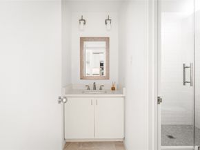 2823 Sackett Street, Houston TX 77098