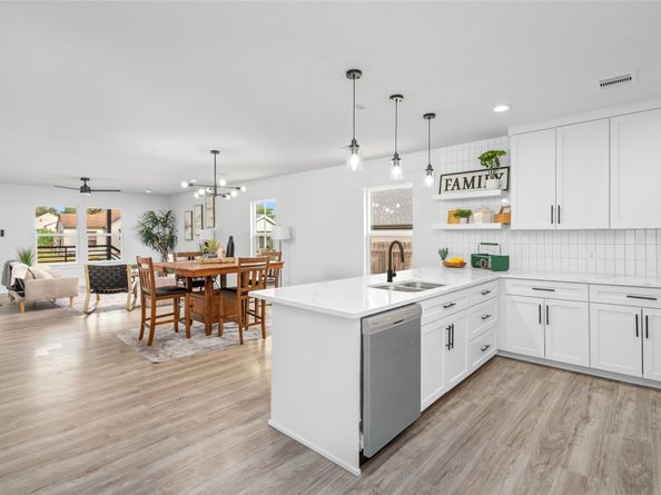 7422 Mckinney Street, Houston TX 77011