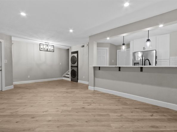 17202 Imperial Valley Drive 28, Houston TX 77060