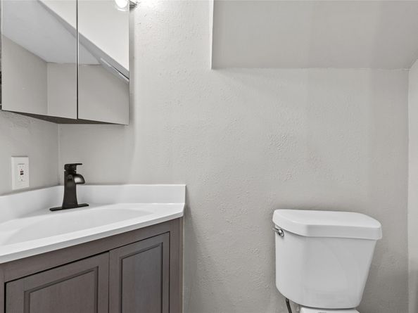 17202 Imperial Valley Drive 28, Houston TX 77060